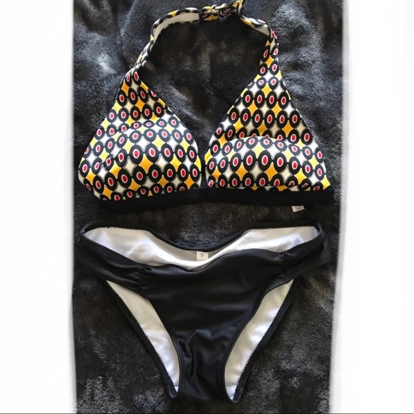 Victoria's Secret Other - Victoria’s Secret bikini top/unbranded ruched bottoms